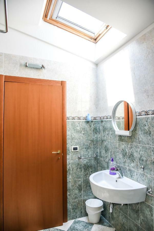 Attic Aries Apartment Montesilvano Exterior photo